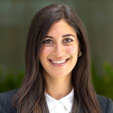 Kristina Davies's Instagram, Twitter & Facebook