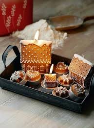 Epingle Sur It S Beginning To Look A Lot Like Christmas