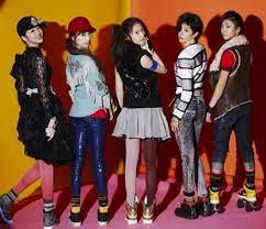 The first idol group in south korea appeared on the scene in 1996,. F X Korean Girl Group Asiancelebrity South Korean Girl Group F X Pictures South Korean Girls Korean Girl Groups Korean Girl