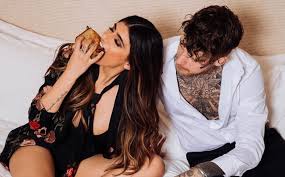 She appeared in the bangbros film (bang bros is a. Mia Khalifa Celebrates Easter Day With Boyfriend Robert Sandberg During Quarantine Entertainment