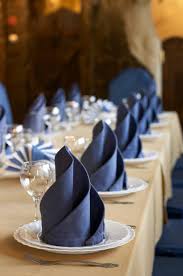 And they also are a great focal point even when you're not entertaining. 44 Terrific Table Setting Ideas For Dinner Parties Holidays 2021 Home Stratosphere