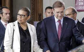Em dia de aniversário, as mensagens de apoio e de afeto não faltaram. Laura Ferreira Morreu A Mulher De Pedro Passos Coelho Vip Pt