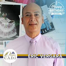 Feliz cumpleaños para Francisco Cedeño de XI grado y el Lic. Eric Vergara!  Que el día de hoy les abunden los regalos de amor, amistad y alegría. Que  las personas que aman