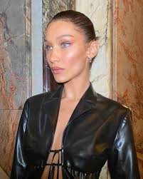 Alannah Murphy (alannahmurphy72)