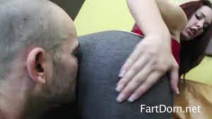 Face farting tube