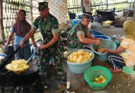 Check spelling or type a new query. Sambil Komsos Babinsa Koramil Manding Bantu Pengolahan Keripik Singkong Seputar Madura