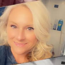 Looking for affordable hairdressers in the area