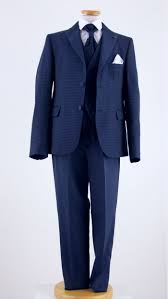 In questa sezione troverete il vestito maschile da sera o da cerimonia che regalerà un'eleganza inconfondibile all'uomo che lo. Abiti Cerimonia Ragazzo Abbigliamento Ragazzi Bolle Di Sapone