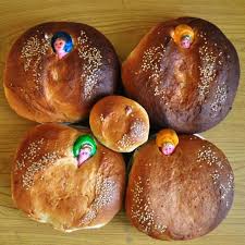 Pan De Muerto Oaxaqueno Una Maravilla Sin Igual Pan De Muerto Pan De Yema Pan De Muerto Receta