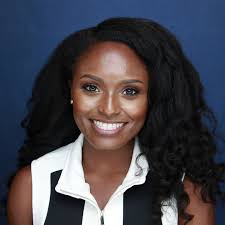 Which one do you like best!?! I think it's time for a new LinkedIn  headshot! Shoutout to the companies with professional photo booths at  @nabjofficial 🙌🏾🙌🏾