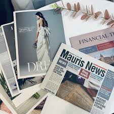 The english dictionary includes the. Buy Ins Photo Props Memaparkan Retro Akhbar Lama Inggeris Dan Majalah Talian Hiasan Makanan Merah Foto Props Kain Latar Belakang Online In Malaysia 556683630825