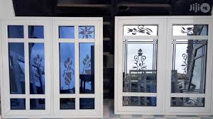 Hurricane proof glass and aesthetically pleasing matching sight lines let you use these casement windows interchangeably throughout your home. Casement Window With Glass Designs In Port Harcourt Windows Samuel Oladayo Jiji Ng