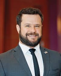 Chuck Schutt's Instagram, Twitter & Facebook