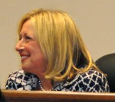 Community Bids a Fond Farewell to Beloved Mayor Feinstein