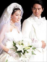 You can email her at hks33@soompi.com, or follow her twitter.com feed at @hotshotlover30. He Is The Ex Boyfriend Of Kong Hyo Jin And Choi Ji Woo He Was Accused By A Woman But Now He Has Turned Over With His Acting Skills Daydaynews