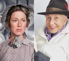 Il pinguino innamorato - 🌟 Karen Grassle: L'indimenticabile Caroline Ingalls, Prima e Dopo! 🌟 🌾 Karen Grassle, conosciuta come Caroline Ingalls in La casa nella prateria, è oggi 81enne e continua a