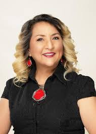 Krystal Mata's Instagram, Twitter & Facebook