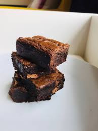 The Best Fudgy Brownies Recipe By Tasty Recipe Fudgy Brownie Recipe Sugar Free Chocolate Chips Dessert Recipes Easy