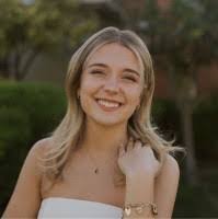 Sarah Posey's Instagram, Twitter & Facebook