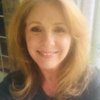 Stacey Bartley's Instagram, Twitter & Facebook