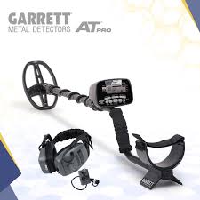 It's a snap to use and offers three le this package includes a garrett at gold waterproof metal detector with 5x8 dd search coil, mastersound headphones, garrett propointer. Garrett At Pro Metal Detector Best Price Fast Shipping