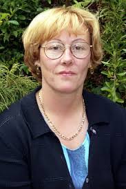 Veronica Carlin's Instagram, Twitter & Facebook