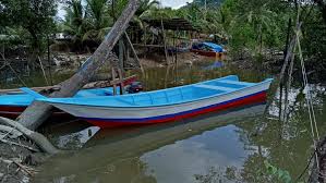 Bots too have been used as a customer service tool by companies where they provide a way for people to access their services easily. Pembuat Bot Fiber Costume Made Home Facebook