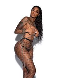 Brittany @brittkayek x Him Over There Studios @himovertherestudios |