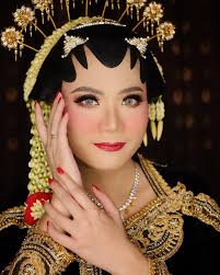 Adinagta Rias Pengantin...