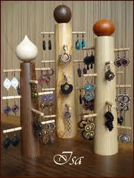 Il existe également des articles faits main tels que des fils, des perles ou de simples outils. Ø§ÙØªØªØ§Ø­ Ø¹Ù‚Ø§Ø¨ Ø¨ØªÙ‚ÙŠÙŠØ¯ Presentoir Collier Fait Maison Cartersguesthouses Com