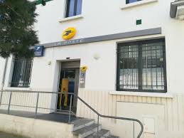 La poste à ris orangis fermé ? La Poste La Teste De Buch Livraison De Colis Adresse Avis