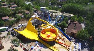 The ardèche gorge, between pont saint esprit on the rhone, and vallon pont d'arc, is most easily accessed from exit 19 on the main rhone valley a7 motorway. Camping Ardeche Ihr Urlaub In Der Ardeche Frankreich