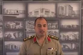 الرئيس عبد الفتاح السيسي بالزي العسكري مع مجموعة من الضباط في سيناء (رويترز). Ø§Ù„Ø´Ø§Ù…Ø® ÙŠÙƒÙŠÙ„ Ø¨Ù…ÙƒÙŠØ§Ù„ÙŠÙ† ÙŠ Ø­Ø§ÙƒÙ… Ù‚Ù†ØµÙˆØ© Ù„ØªØ±Ø´Ø­Ù‡ Ø¨Ø§Ù„Ø²ÙŠ Ø§Ù„Ø¹Ø³ÙƒØ±ÙŠ ÙˆÙŠØªØ±Ùƒ Ø§Ù„Ø³ÙŠØ³ÙŠ Ø¨ÙˆØ§Ø¨Ø© Ø§Ù„Ø­Ø±ÙŠØ© ÙˆØ§Ù„Ø¹Ø¯Ø§Ù„Ø©