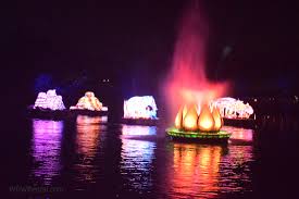 Rivers Of Light Animal Kingdom Walt Disney World Animal Kingdom Disney Disney Animals Walt Disney World