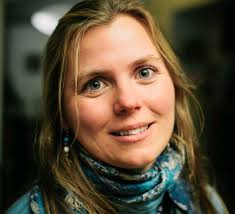 P I S C A T O R I A L P R E S S