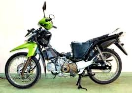 Dan yang menjadi salah satu kendaraan yang paling keren untuk divariasi. Modifikasi Kawasaki Zx 130 Terbaru Punya Fitur Bagus Namun 6 Motor Bebek Kawasaki Ini Kurang Laris Senin 10 Juni 2019 19 15