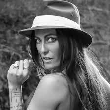 Vanessa Beaty's Instagram, Twitter & Facebook