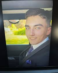 Andrew Rhoads (@wildrhoadsmedia) • Instagram photos and videos