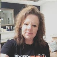 Donna Rabe's Instagram, Twitter & Facebook