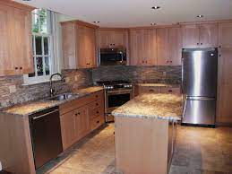 See more ideas about corner stove, kitchen design, kitchen remodel. Maple Kitchen Klassisch Kuche Boston Von Cathy Stathopoulos Ckd Houzz