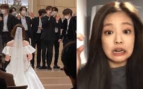 • 1,2 млн просмотров 1 год назад. When Yg Idols Attend A Staff S Wedding Luckily They Didn T Sing Blackpink S Kill This Love Kpophit Kpop Hit