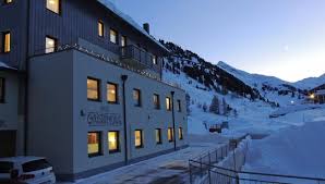 Haus mieten in hohenfels (oberpfalz). Haus Christophorus Gasthof Pension Tirol