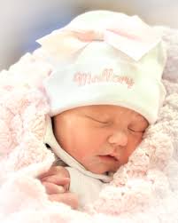 Our little Batter Up baby is here! 🎀 Mallory Rose Pease October 21, 2025  5:10 PM 8 lbs 11.3 oz 21.5 inches