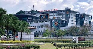 Menjelajah dan menyusuri segenap dimensi uitm puncak alam khususnya kompleks alam bina menuju ke kolej fakulti sains gunaan uitm shah alam. Dekorasi Molekul Air Zamzam