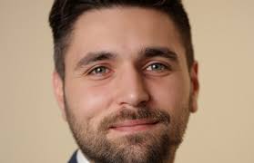 Gareth Shaw: Will a bonus for new mothers sufficiently address the gender  pensions gap?