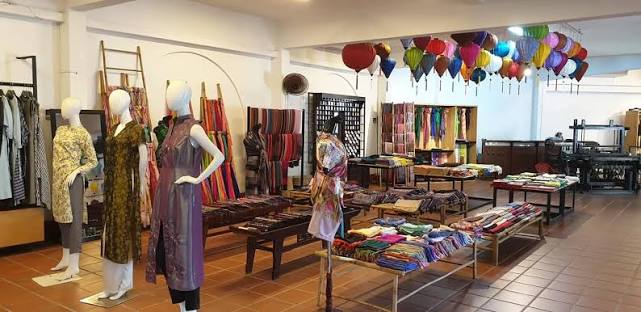 Tailoring in Hoi An: Must-try experience in the ancient town