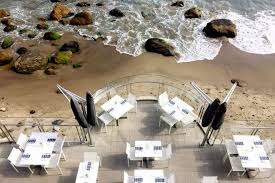 Resort malibu beach inn 4 stars is conveniently located at 22878 pacific coast highway in malibu only in 14.9 km from the centre. Carbon Beach Club Restaurant Malibu Beach Inn Is One Of The Very Best Things To Do In Los Angeles