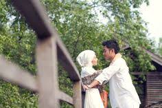 Our portfolio, moment prewed aisy&yudist (dua2nya atlet) dgn tema sport. 75 Prewed Pose Ideas Wedding Photos Wedding Photoshoot Wedding Photography