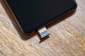 Learn how you can insert or remove a sim card on the samsung galaxy s8.follow us on twitter: How To Insert And Remove Sim Card From Samsung Galaxy S21 Technipages