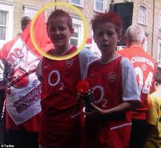It's a kind of a speech impediment. Tottenham Hero Harry Kane Pictured Celebrating Arsenal S Invincibles Premier League Title Win As A 10 Year Old In 2004 Daily Mail Online